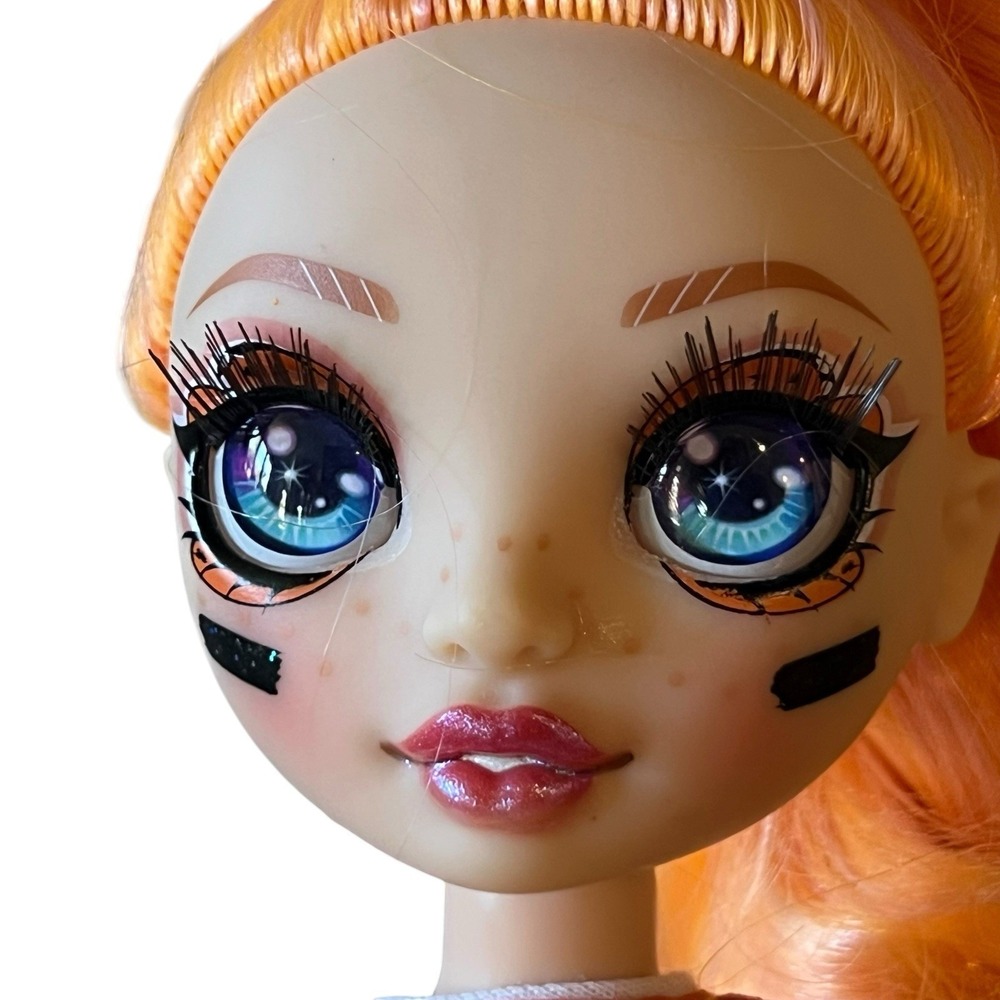 Rainbow High Poppy Rowan Cheer Doll Orange 2019 MGA Entertainment - Picture 8 of 11